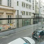 Erkel 18 Appartement *
