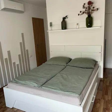 Erkel 18 * Budapešť