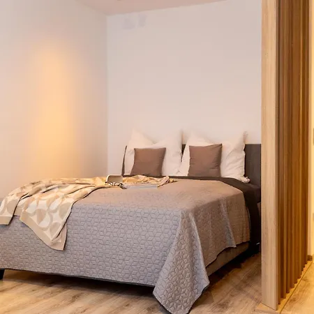 Apartament Erkel 18